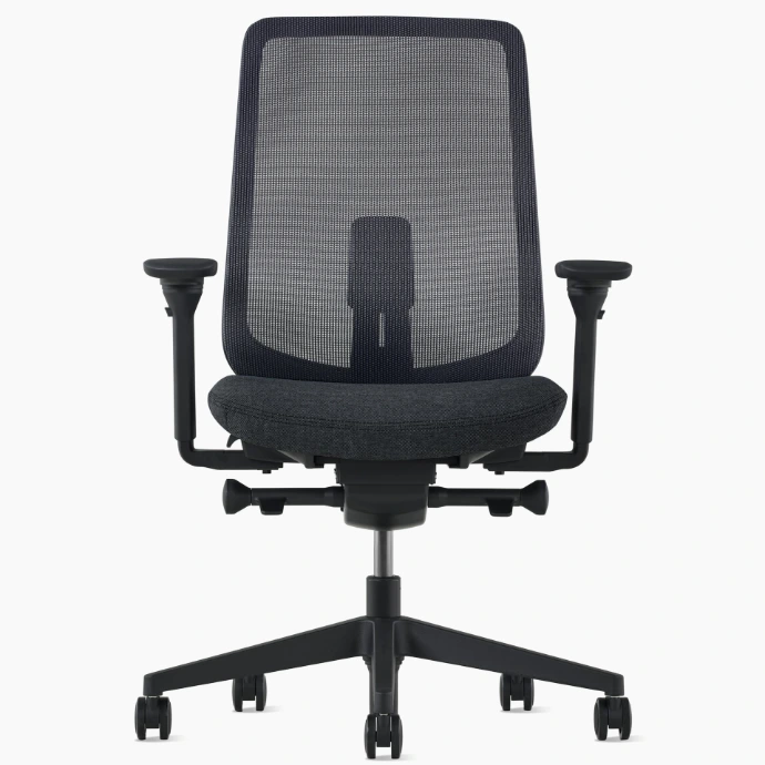 Herman Miller Verus Chair Front view of a Herman Miller Verus Chair in graphite, covered by the 12-year warranty